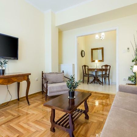 Chic Flat In Kolonaki Next To American Embassy アテネ エクステリア 写真